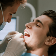 Implantes Dentales Asequibles: Recupera tu Sonrisa sin Complicaciones