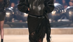 這款被遺忘的「流蘇靴」將在今年冬天強勢回歸