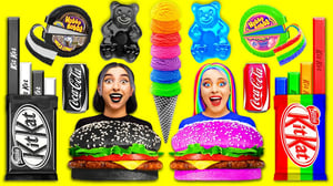 Rainbow vs Black and White Challenge for 24 Hours! 무지개 대 24 시간 동안 흑백 도전 Multi DO 다 마