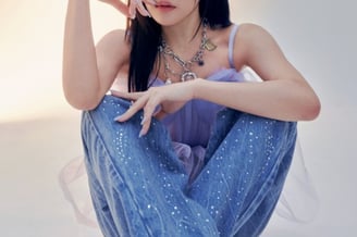 정수빈 "혜리와 女女 키스신, 뜨거운 반응에 오히려 놀라…온전히 집중했다"