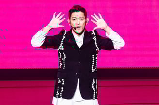 曹雅雯遭女粉糾纏車站堵人!狂粉愛上大咖天王…老父被逼上絕路