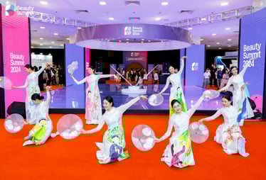 Dr. Lonnie, 뷰티 서밋 2024에서 인상적인 첫걸음