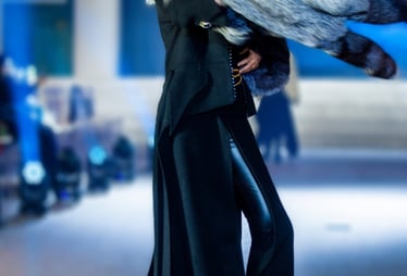 랑유 김정아 단독 패션쇼 개최 "혁신적인 무대로 패션쇼의 새 지평을 열다"