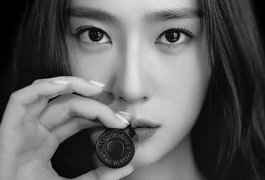 SW19, 정수정 브랜드 공식 모델로 선정… 영화 같은 시간을 향으로 담다