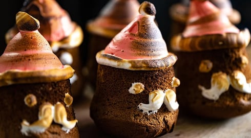 Easy Christmas cake ! Santa Claus Meringue chiffon cake