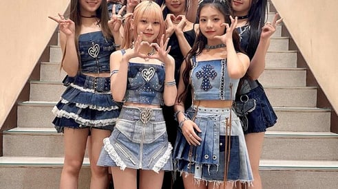 '틱톡 어워즈 코리아 2024' 유니스, 뉴 라이징 스타상 수상