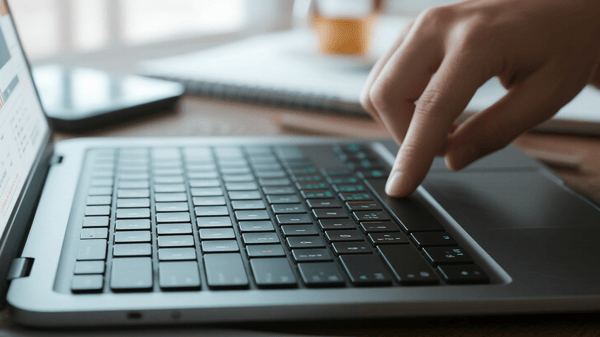 Mastering Forex Trading in 2025: Platforms, Strategies, and Risk Control