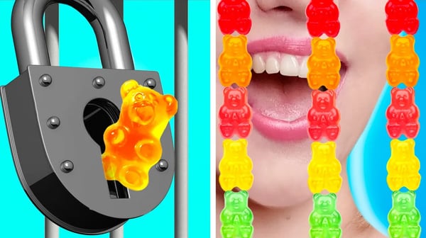 牢屋にお菓子を持ち込む変な方法 | なんでもどこにでも持ち込めちゃう11通りの面白い方法 By GOTCHA!