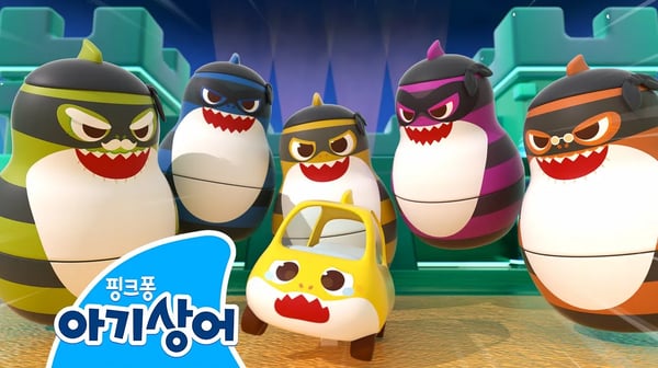 씽씽! 아기상어 토이카 출동🚗 | 도둑 마트료시카를 잡아라! | 구해줘 아기상어 토이카 | 어린이 인기 놀이 | 핑크퐁! 아기상어 올리