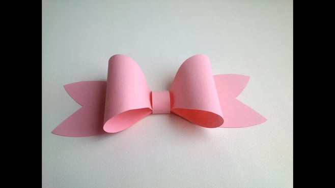 Paper decoration: Easy Paper Bow for gift box decoration. Gifts ideas