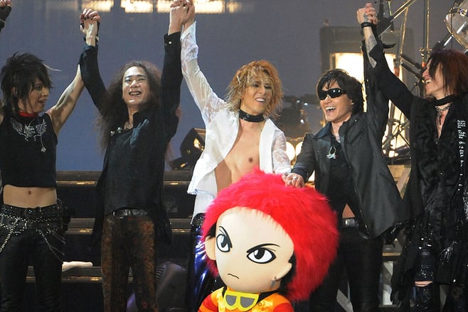 X JAPAN「不仲説」時系列まとめ――YOSHIKIが「話し合いしない?」と呼びかけもToshlスルー【2024年8月7日最新】