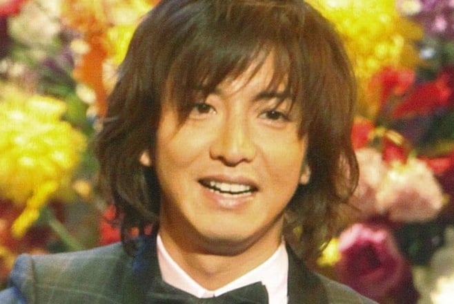 【芸能人の配慮とマナー】木村拓哉、ガストで好感度爆上がり!? フワちゃんは収録中のスマホ操作で猛批判