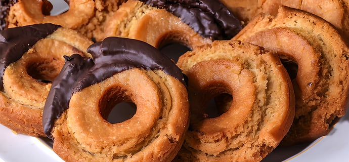 本当に美味しい！ 基本のオールドファッションドーナツ