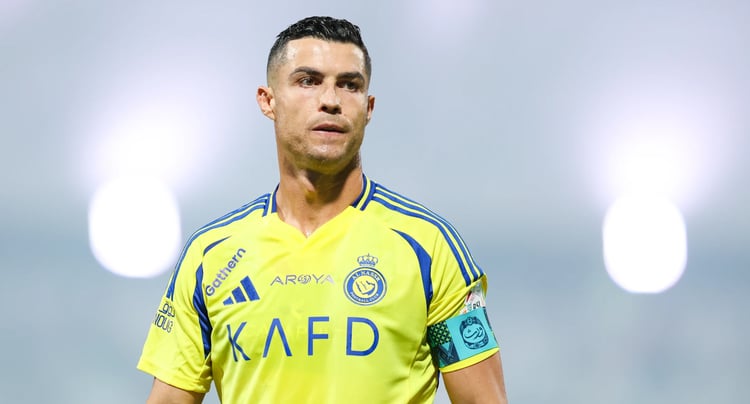 Football transfer rumours: Ronaldo asks Al Nassr to sign Man City superstar; Man Utd identify Ten Hag replacement