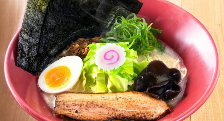 「博多一風堂」梅田店 はなれで期間限定販売中の「一風堂かさね味」をご紹介