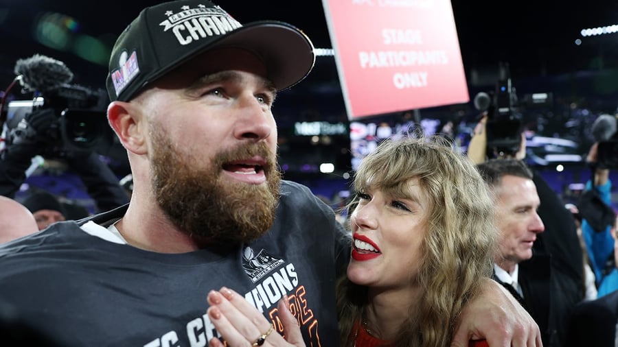 Travis Kelce Says Taylor Swift Is Drafting Up Plays for Him: “She’s a Little Biased”