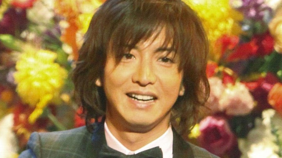 【芸能人の配慮とマナー】木村拓哉、ガストで好感度爆上がり!? フワちゃんは収録中のスマホ操作で猛批判