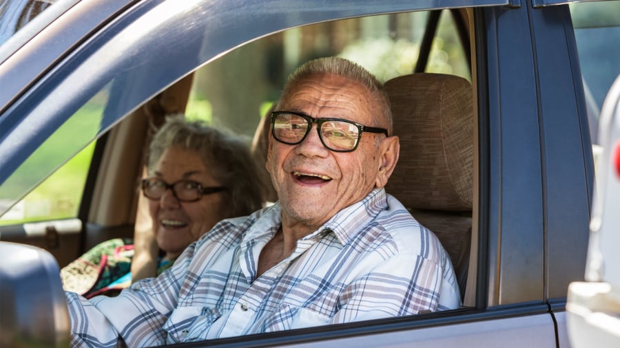 Versicherungslösungen in Deutschland für ältere Menschen ab 60, 70 und 80 Jahren